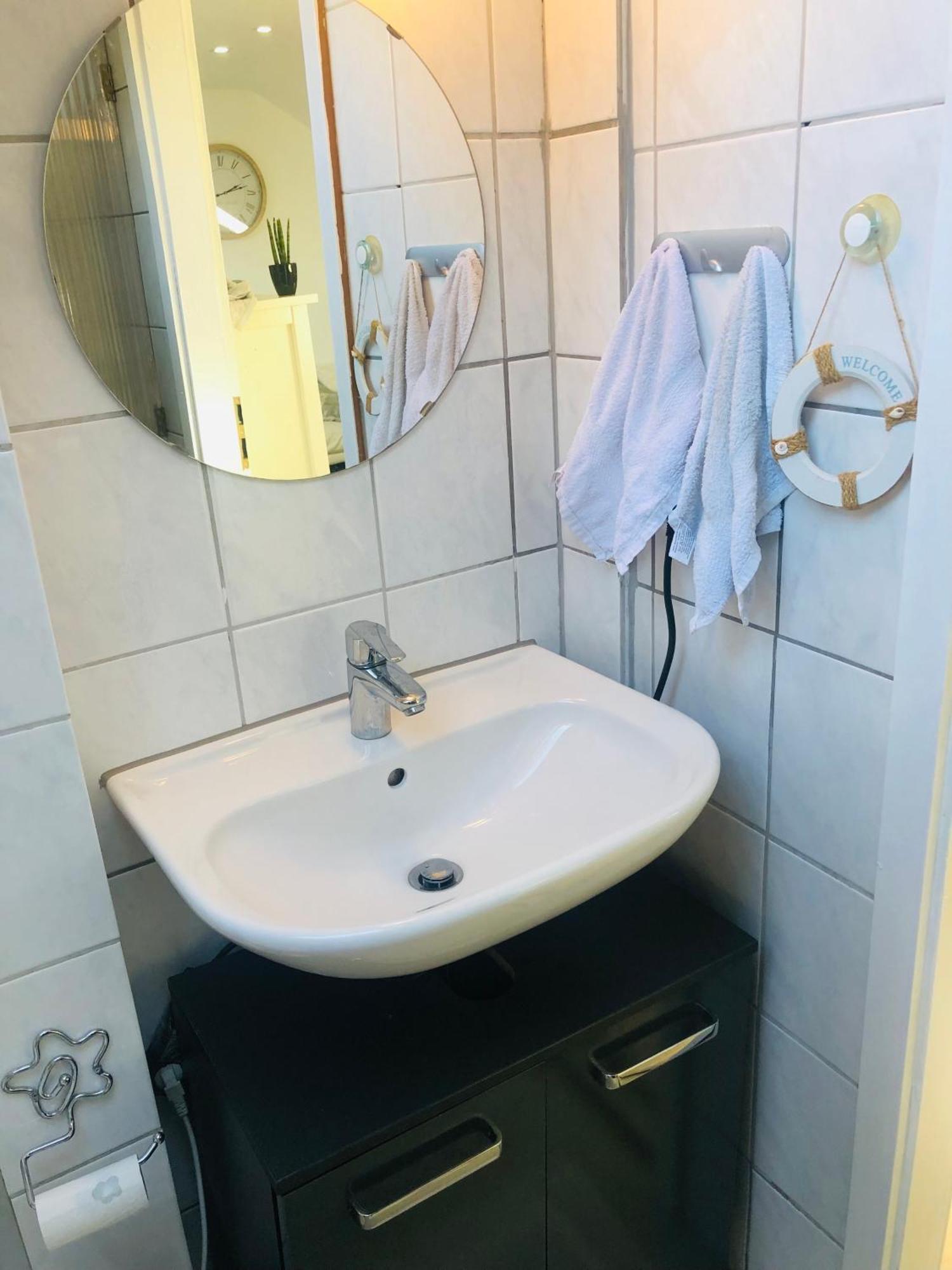 Caleva'S Bnb Pforzheim Exteriör bild